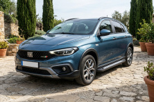 Бокові пороги Vision New Black (2 шт., Алюміній) Fiat Tipo Cross 2021- рр.