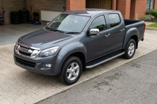 Бокові пороги Tayga Grey (2 шт., Алюміній) Isuzu D-Max 2011-2019 рр.