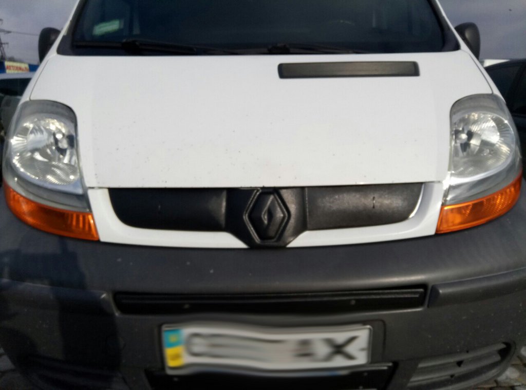 Зимова верхня накладка на решітку 2001-2007, Глянцева для Renault Trafic рр