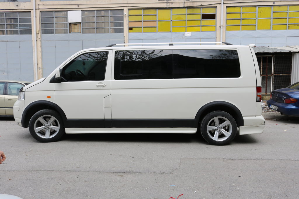 Комплект молдингів і арок (11 деталей) 2 двері, Коротка база для Volkswagen T5 Caravelle 2004-2010 рр