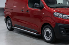 Бокові пороги Vision New Black (2 шт., Алюміній) XL - Довга база Opel Zafira Life 2019- рр.