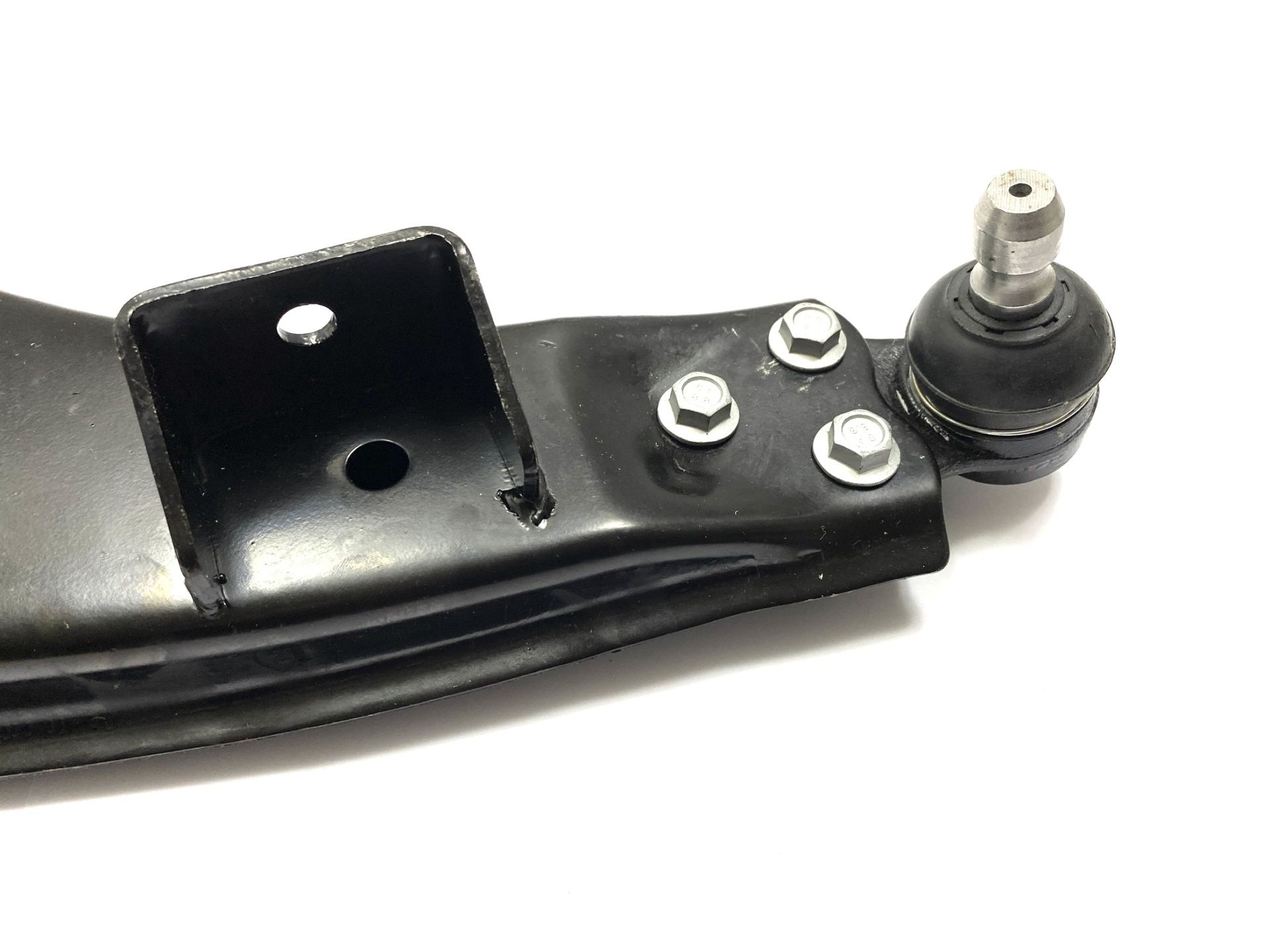 Важіль передній L Chery Eastar KLM