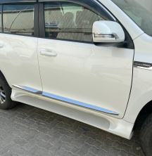 Молдинг дверей (дизайн 2018-2026) для Toyota Land Cruiser Prado 150 рр