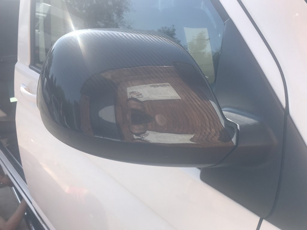 Накладки на дзеркала (2 шт., карбон) Покриття під карбон для Volkswagen T6 2015-2024 рр