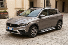 Бокові пороги Line (2 шт., Алюміній) Fiat Tipo Cross 2021- рр.