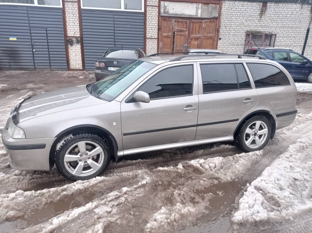 Накладки на арки (4 шт, чорні) ABS пластик для Skoda Octavia I Tour A4 1996-2010 рр