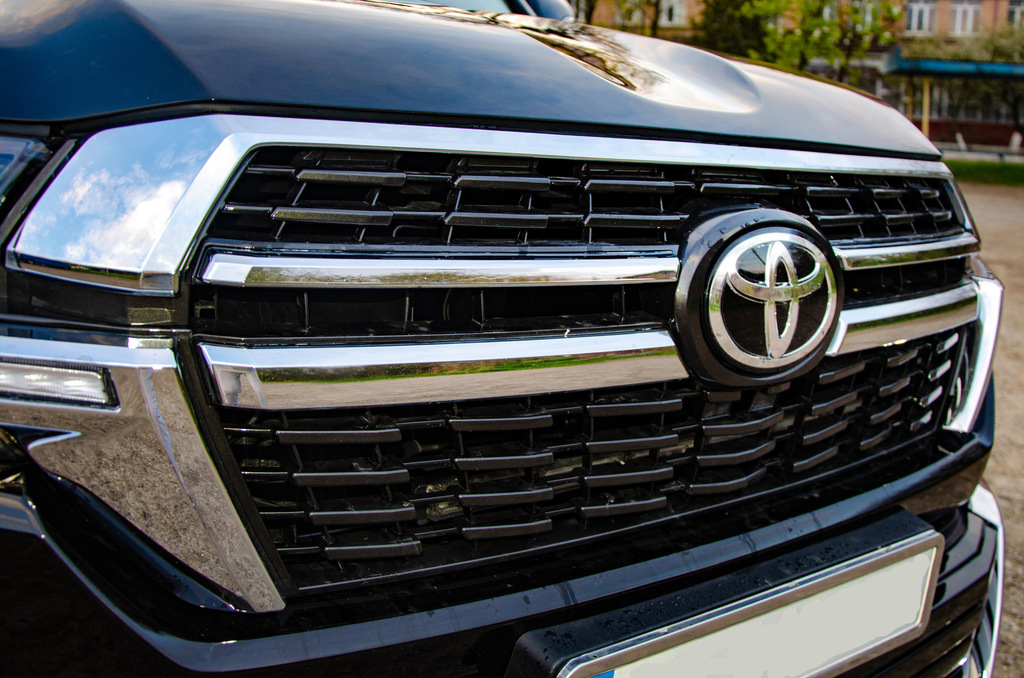 Комплект рестайлінгу з LC200 2008-2015 на 2021 Executive для Toyota Land Cruiser 200 рр