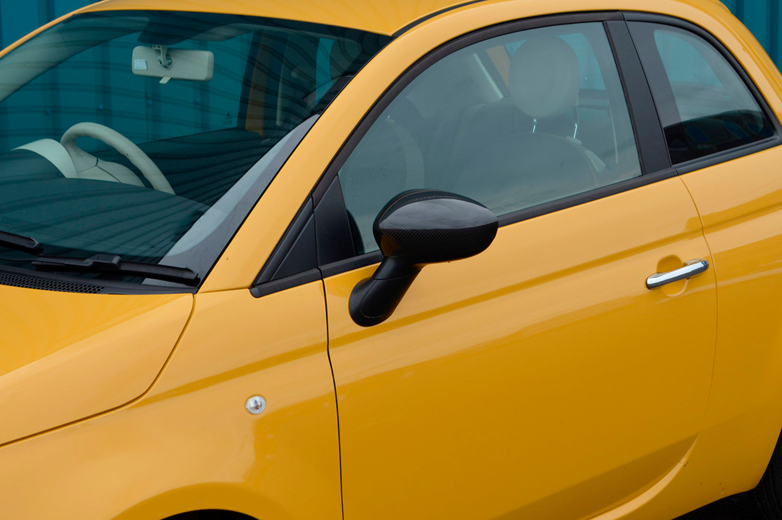 Накладки на дзеркала 2007-2015 (2 шт., натуральний карбон) для Fiat 500/500L рр