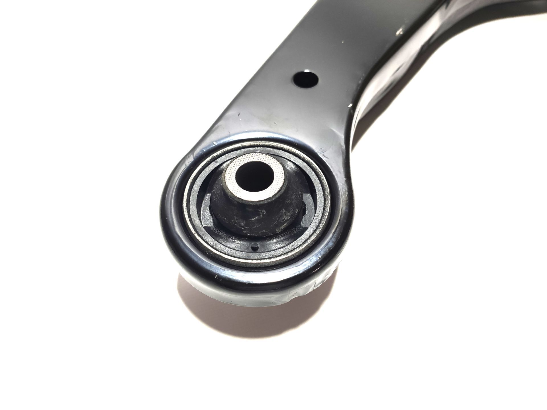 Важіль передній R Chery Elara/E5 KIMIKO