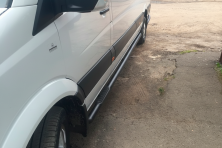 Бічні труби Black (2 шт., нерж.) d60, середня база Mercedes Sprinter W906 2006-2018 рр.